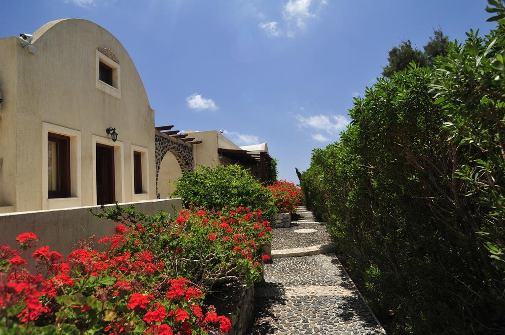 Birds Villa Apartments - Including Car Rental Perissa  Exterior photo